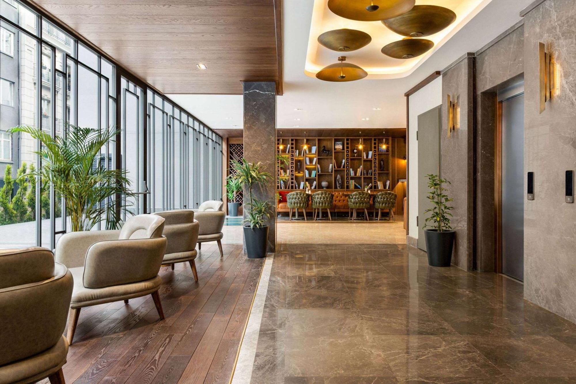Days Inn By Wyndham Istanbul Bomonti Luaran gambar