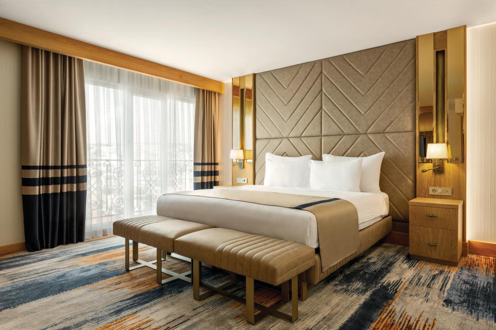 Days Inn By Wyndham Istanbul Bomonti Luaran gambar