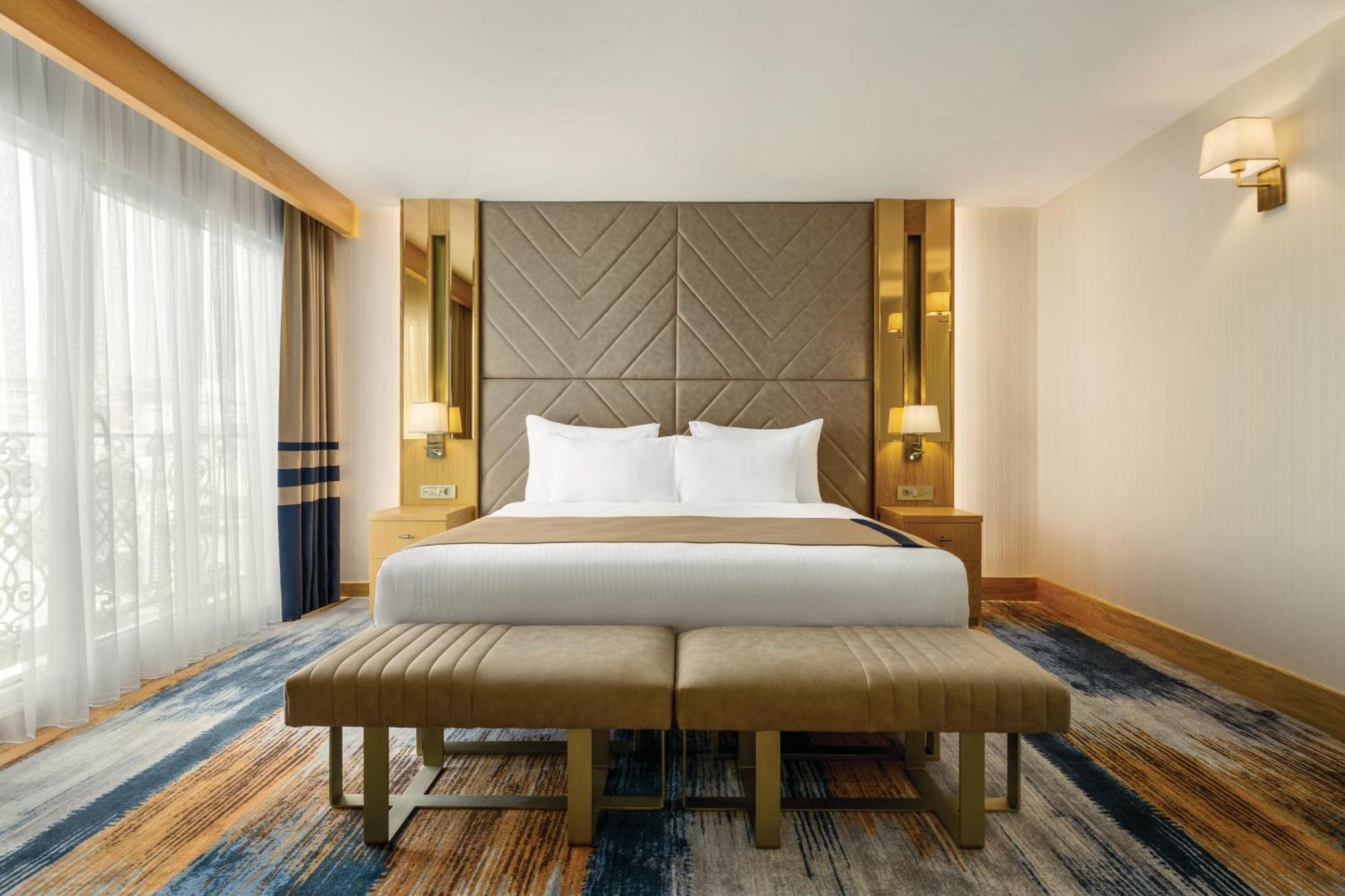Days Inn By Wyndham Istanbul Bomonti Luaran gambar
